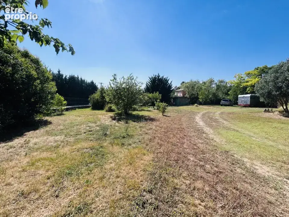 Terrain 1037 m² à Villecroze  - photo 3