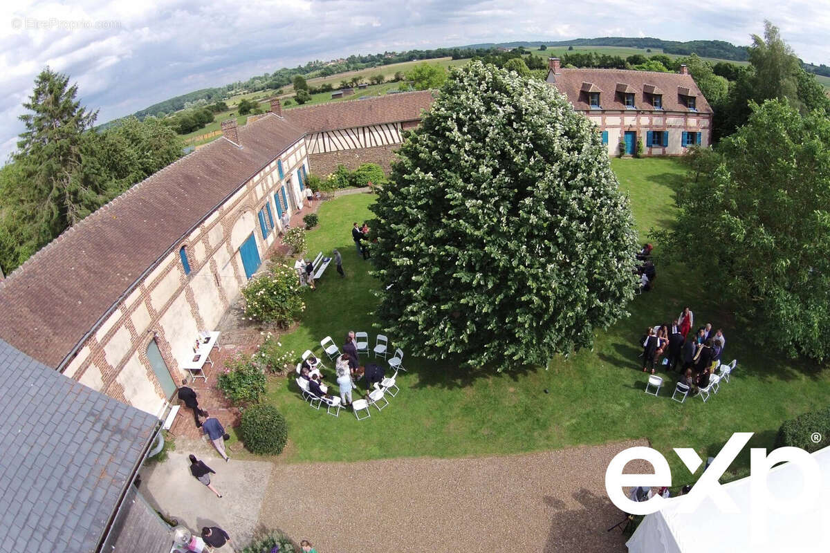 Maison à ONS-EN-BRAY