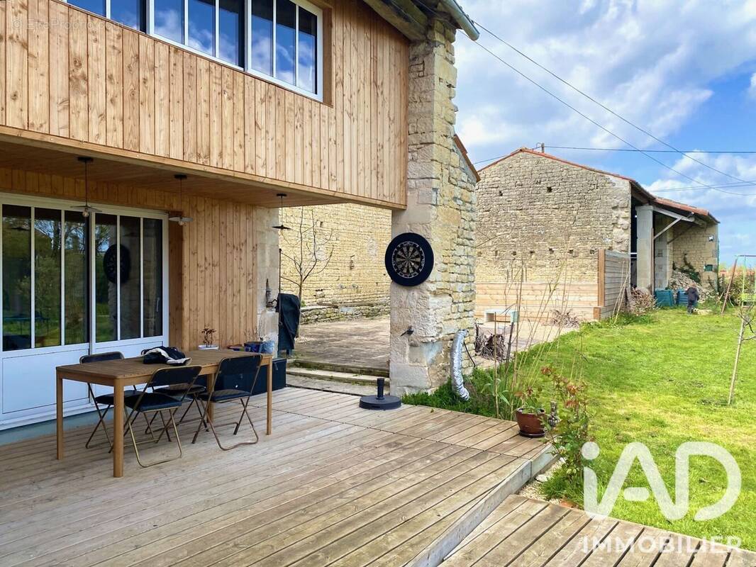 Photo 1 - Maison à DOEUIL-SUR-LE-MIGNON