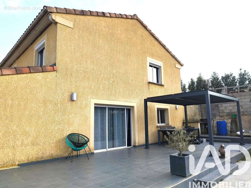 Photo 2 - Maison à LA CAVALERIE