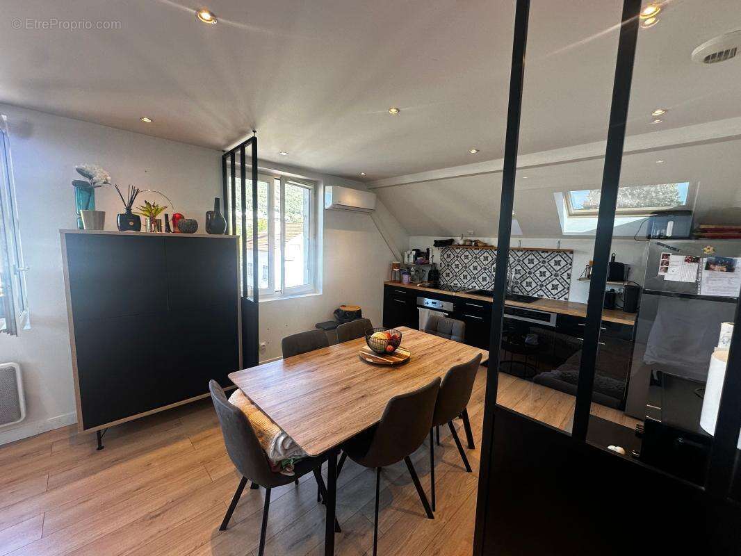 Aix-les-Bains Nord –  A VENDRE EN EXCLUSIVITÉ - Appartement climatisé avec jardin privatif, garage et faibles charges - photo 3