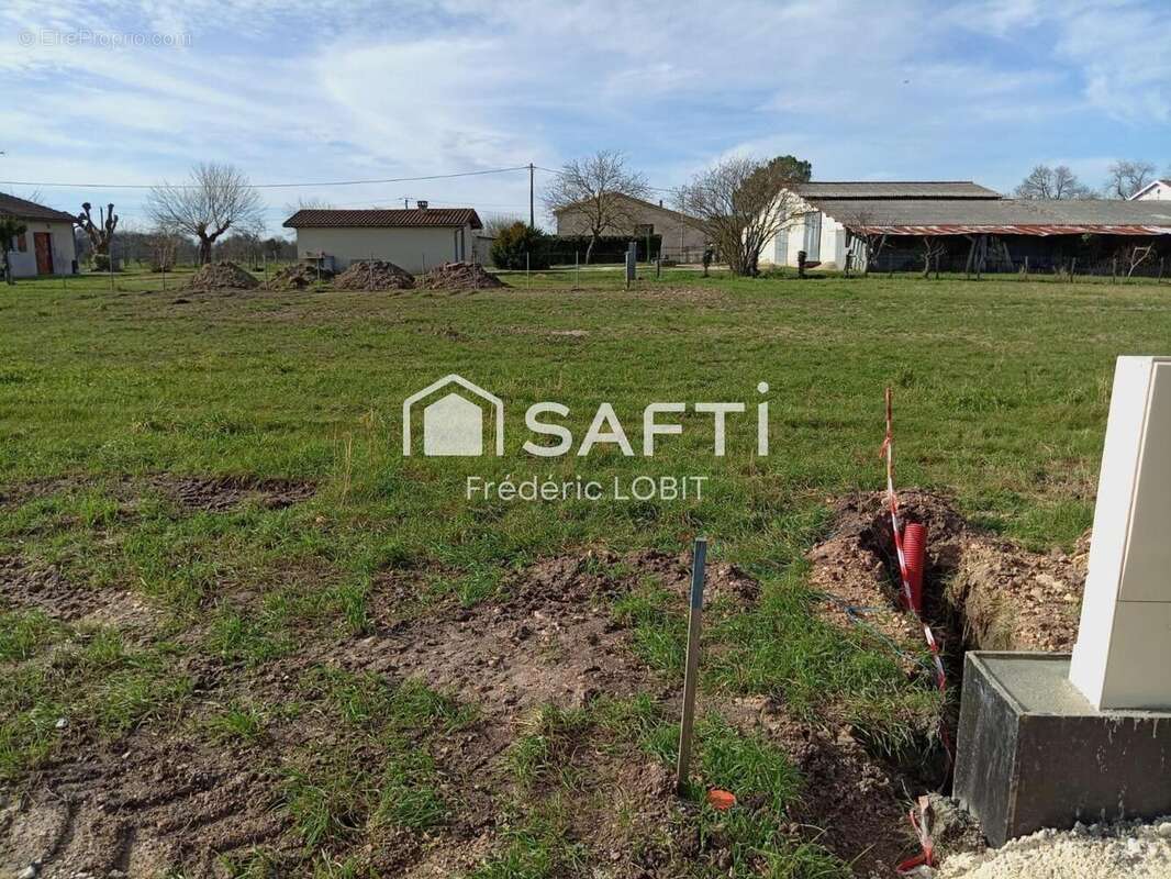 Photo 8 - Terrain à COUTRAS