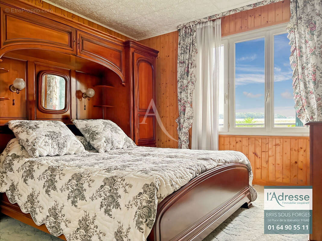 Maison à VAUGRIGNEUSE