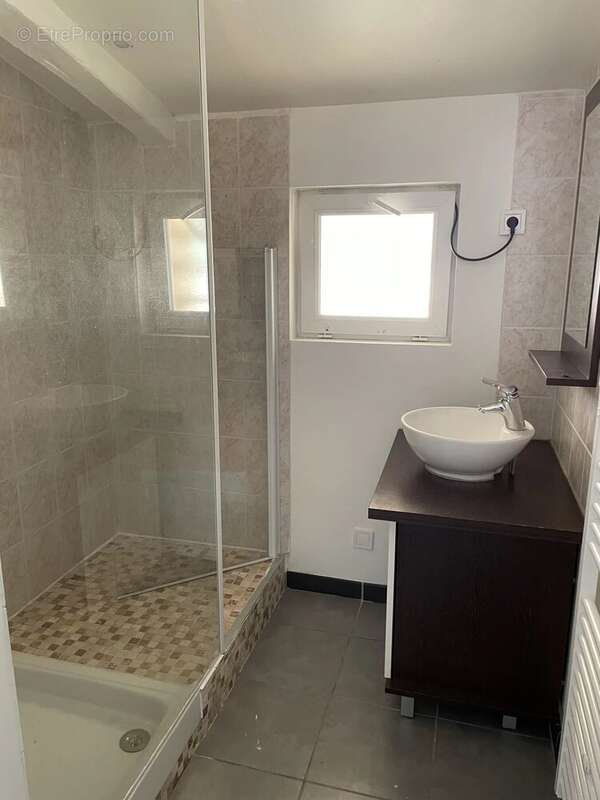 SAUCATS, maison 4 chambres - photo 11