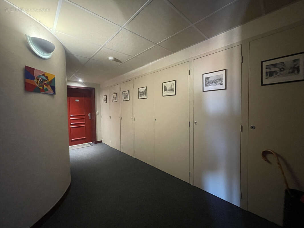 Appartement à LE COTEAU