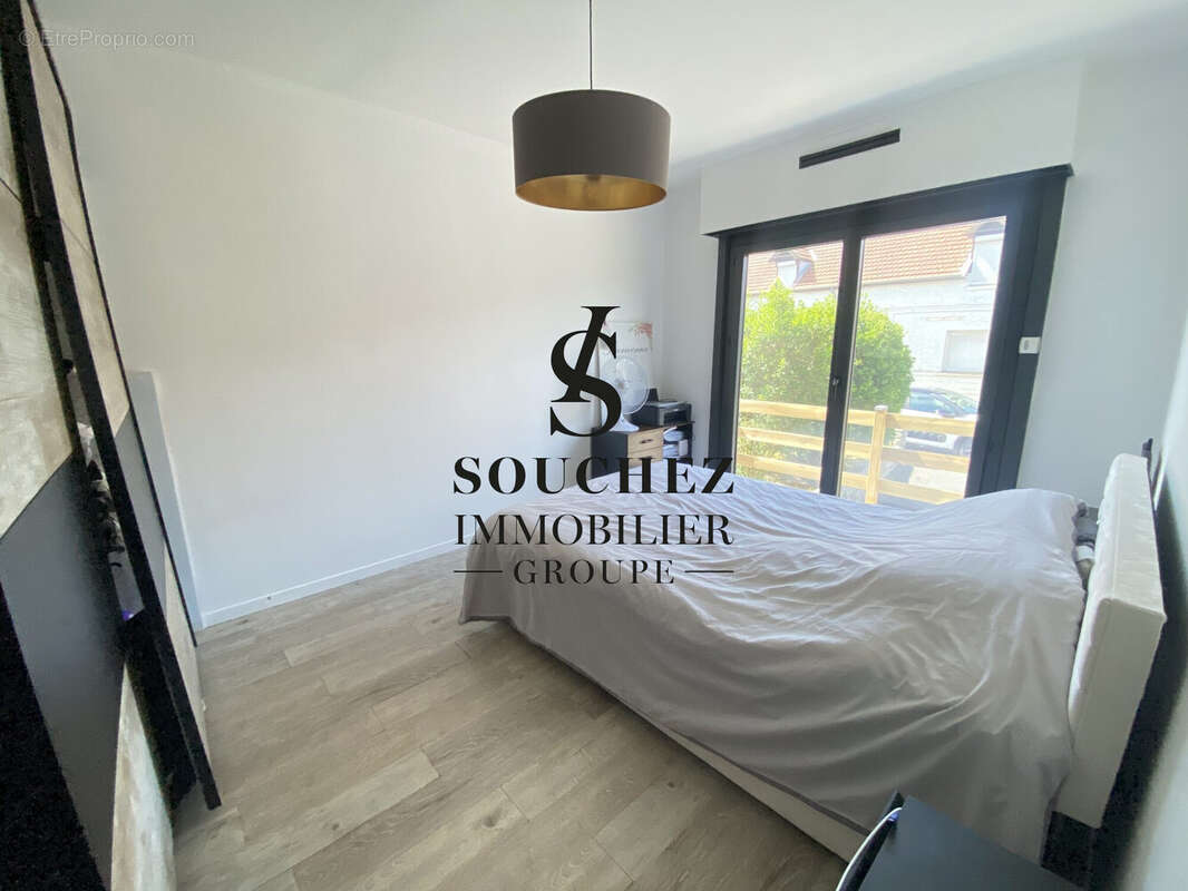 Maison à AIX-NOULETTE