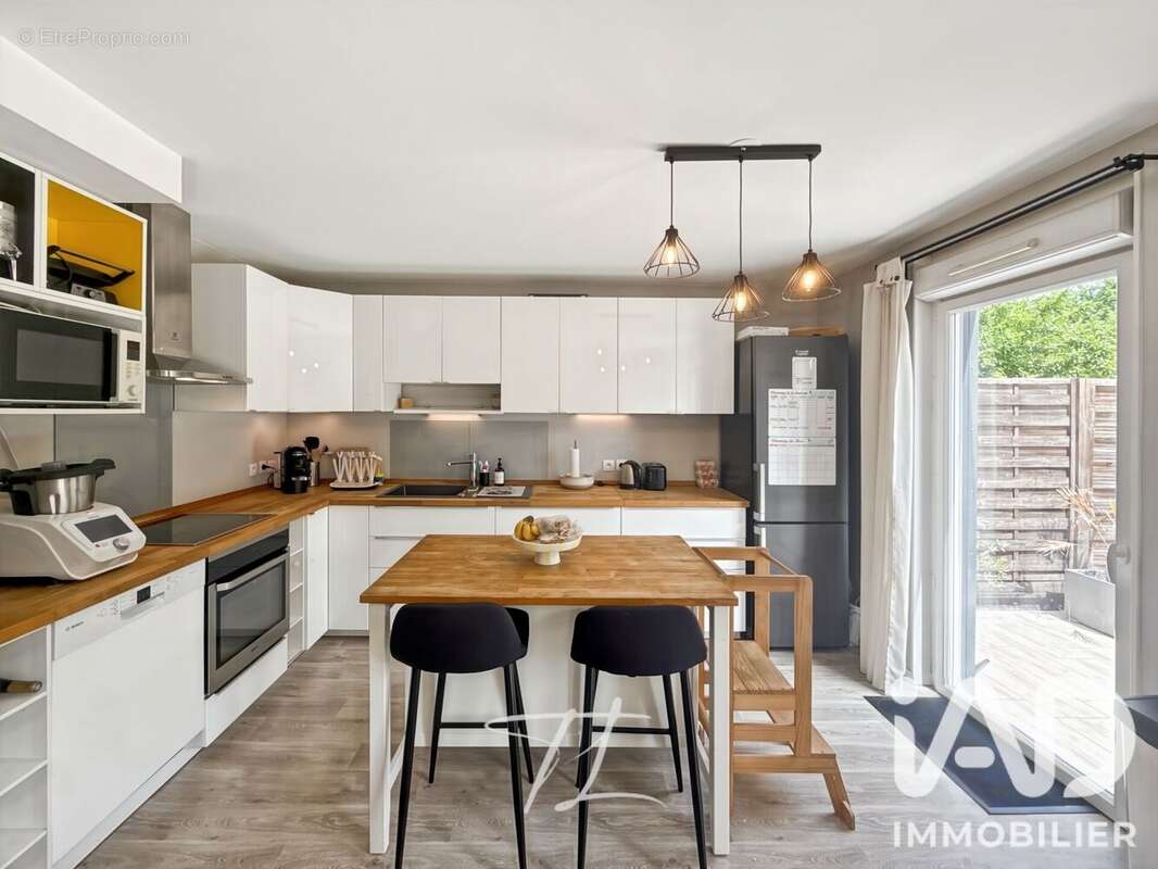 Maison 84 m² à Chessy  - photo 9