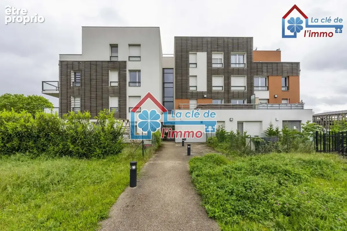 F3 + terrasse + 2 parkings - photo 8