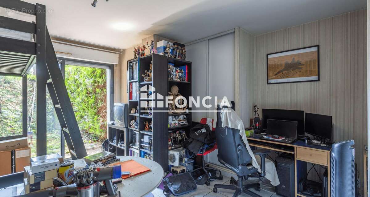 Appartement à SAVIGNY-SUR-ORGE