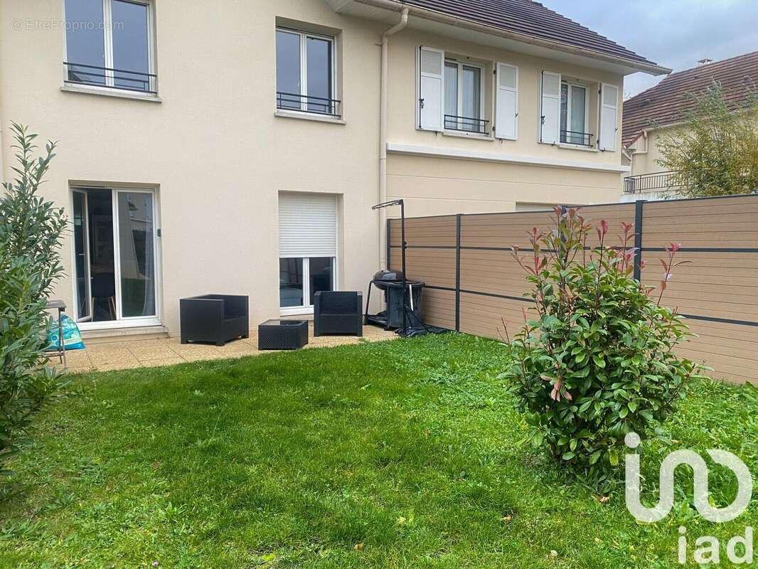 Photo 4 - Appartement à SAINT-MAUR-DES-FOSSES
