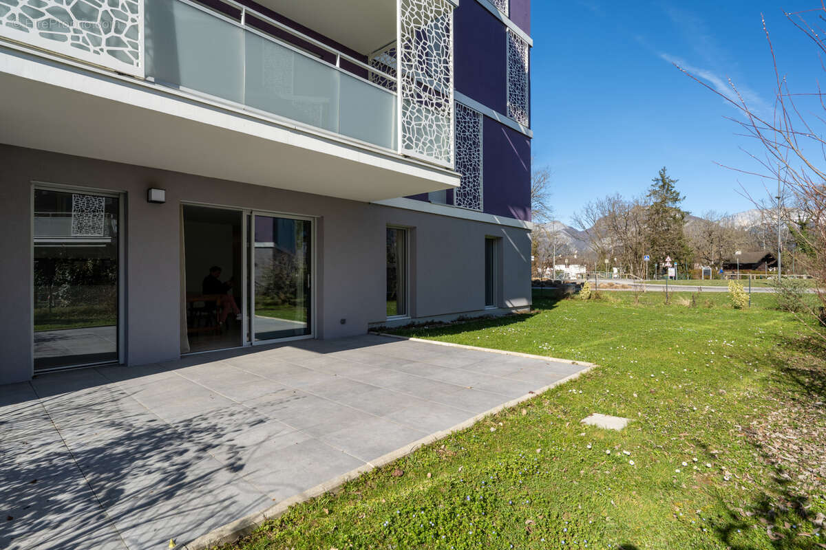 Appartement à SAINT-JORIOZ