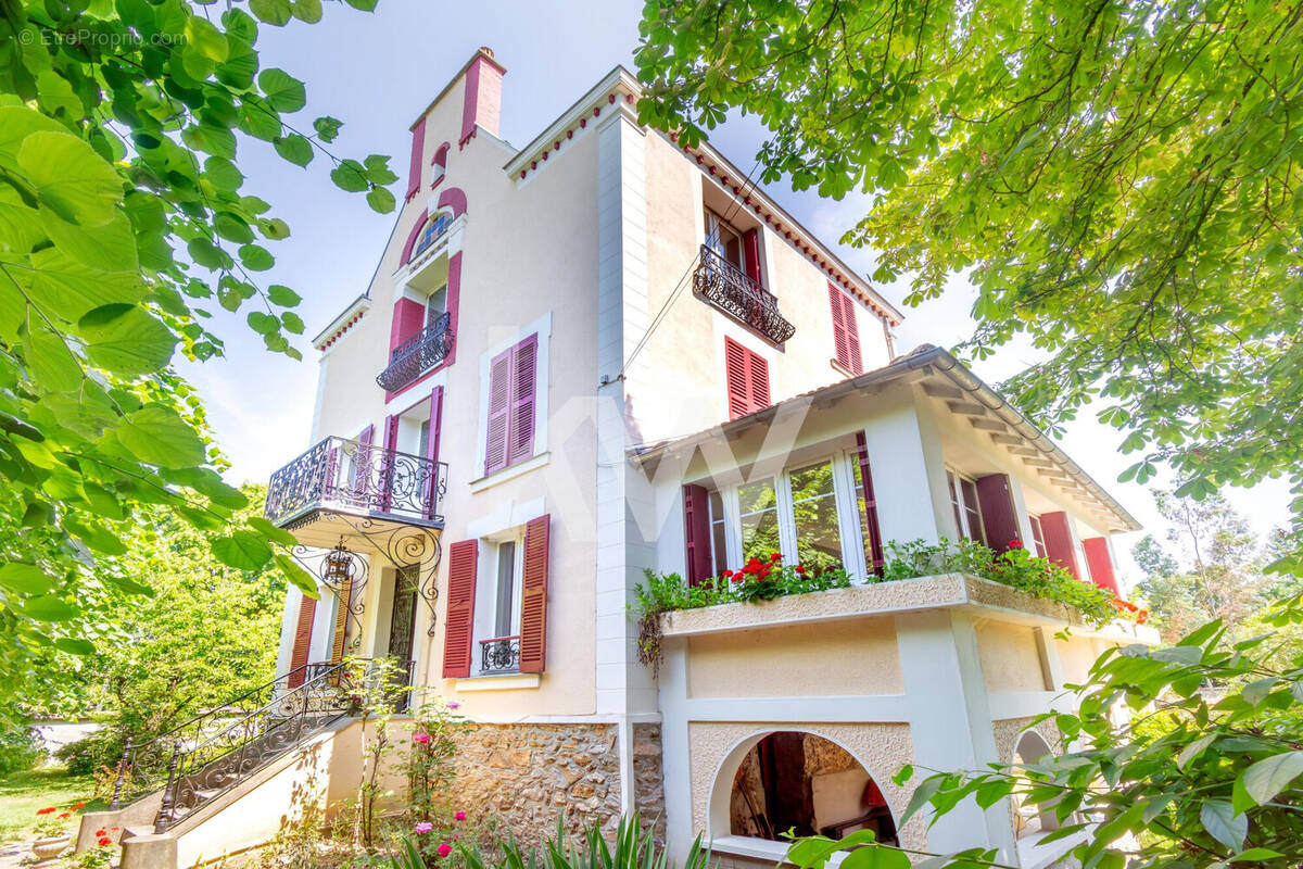 Maison à CHELLES