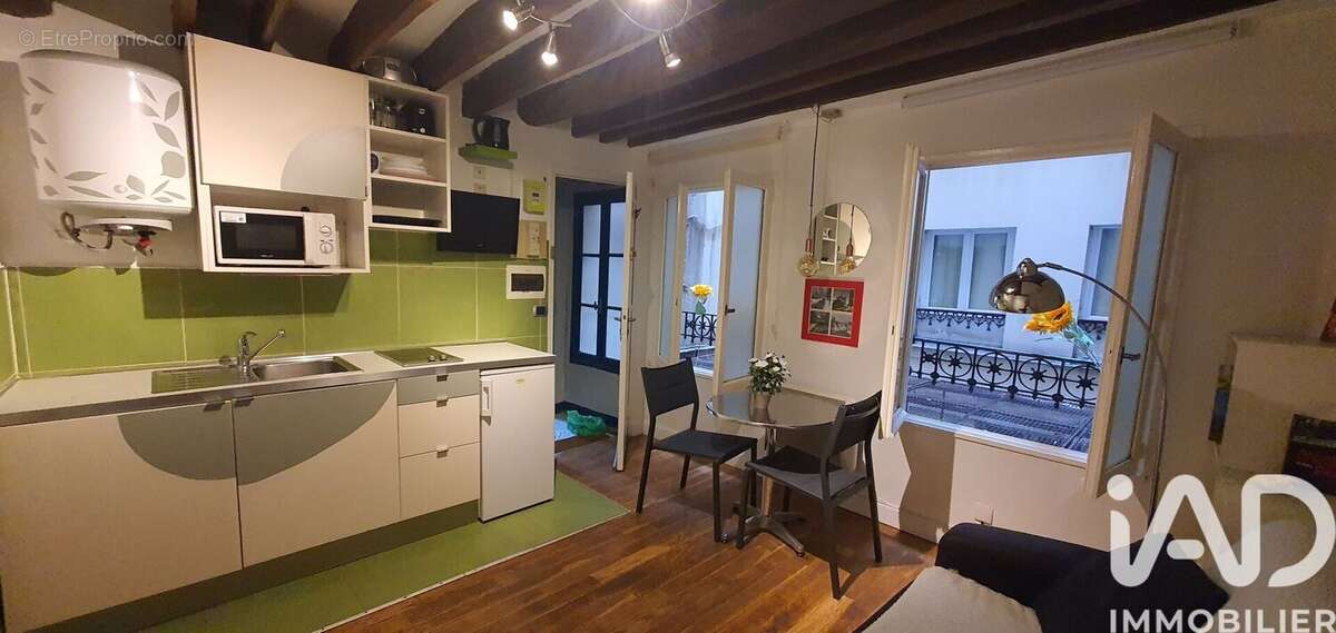 Photo 4 - Appartement à PARIS-3E