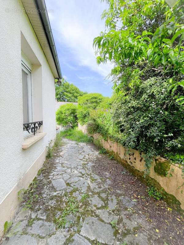 Maison 75 m² à Guipry  - photo 3