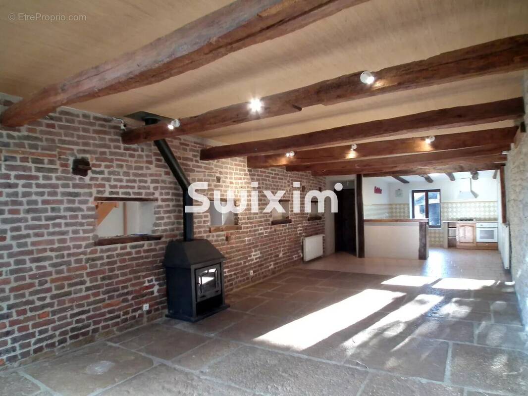 Maison à LONS-LE-SAUNIER