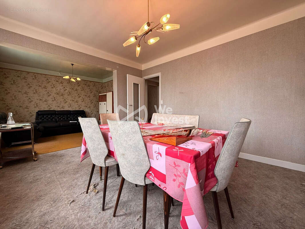 Maison 93 m² à Moulins-Saint-Hubert  - photo 4
