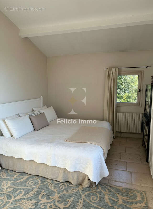 Maison à OPIO