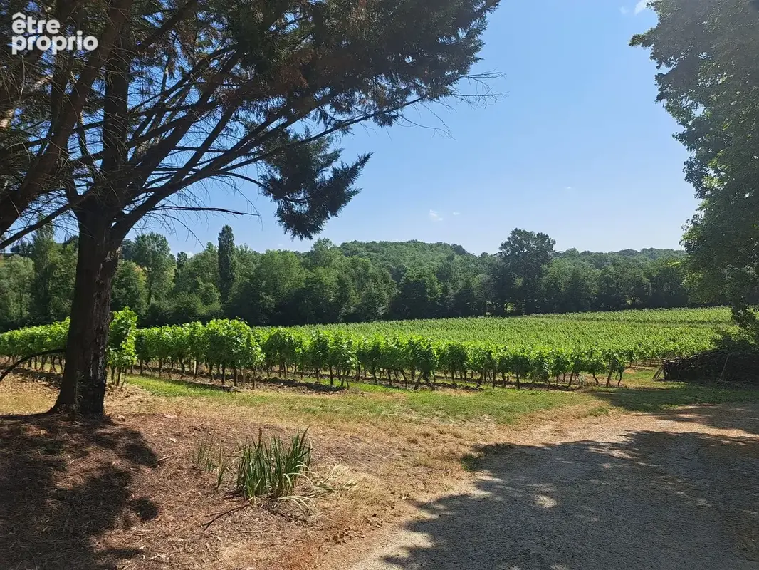 Propriété de charme avec 10 hectares de prairie - photo 2