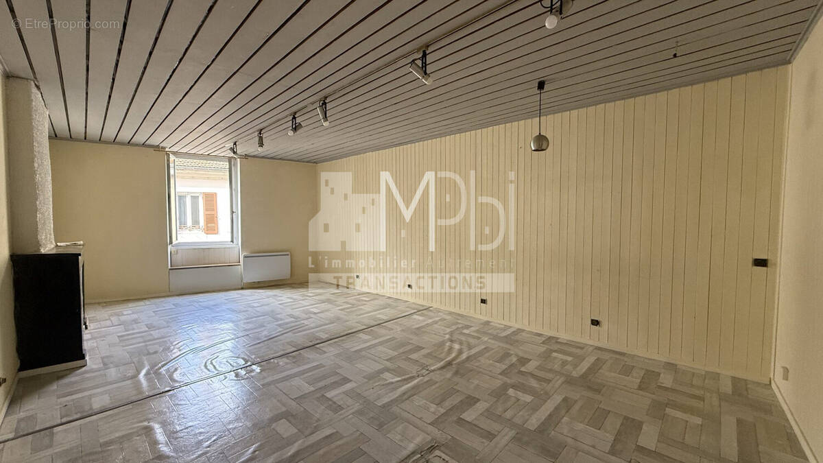 Appartement à BOURG-EN-BRESSE