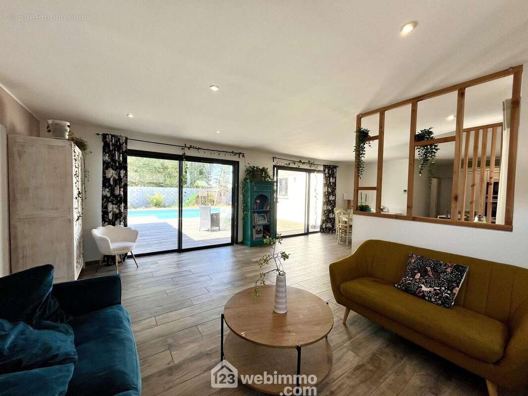 Maison 124 m² à Sainte-Helene  - photo 9