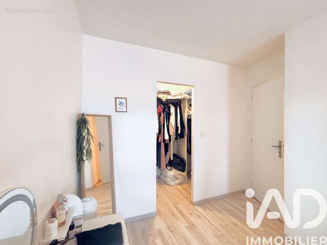 Photo 7 - Appartement à BUCHERES