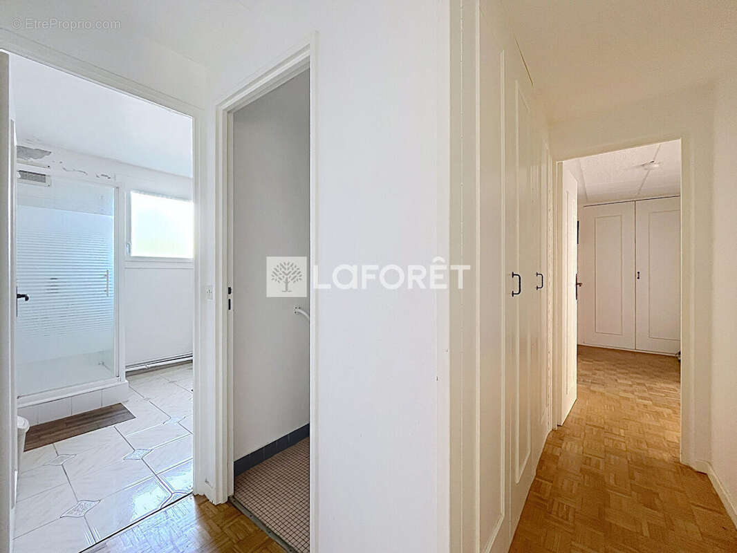 Appartement familial 4 pièces de 70 m² - Centre Ouest Montesson - photo 8