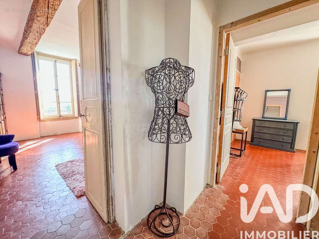 Photo 9 - Maison à LE MUY