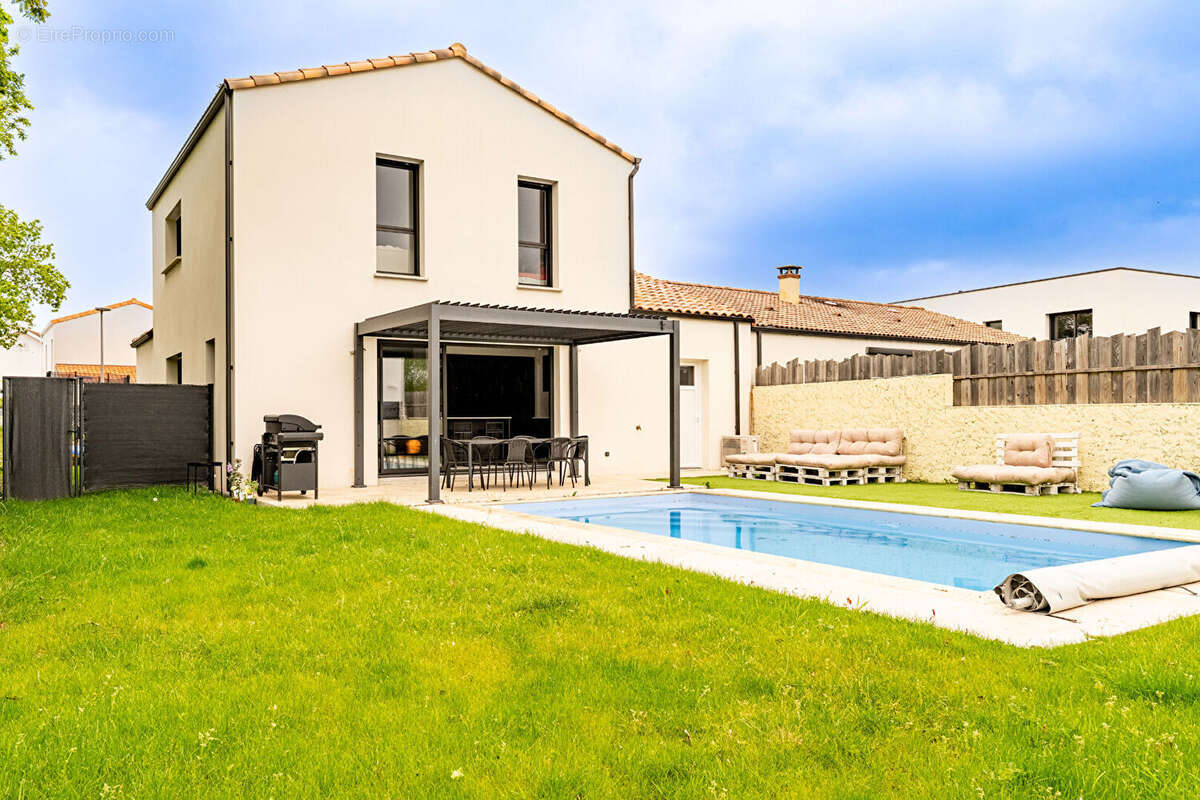 Maison à LES SORINIERES