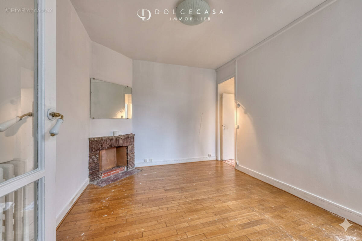 Appartement à FONTENAY-SOUS-BOIS