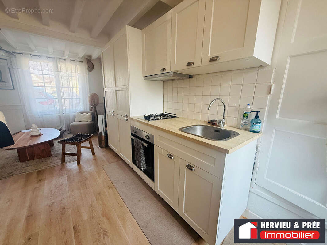 Maison à LUC-SUR-MER