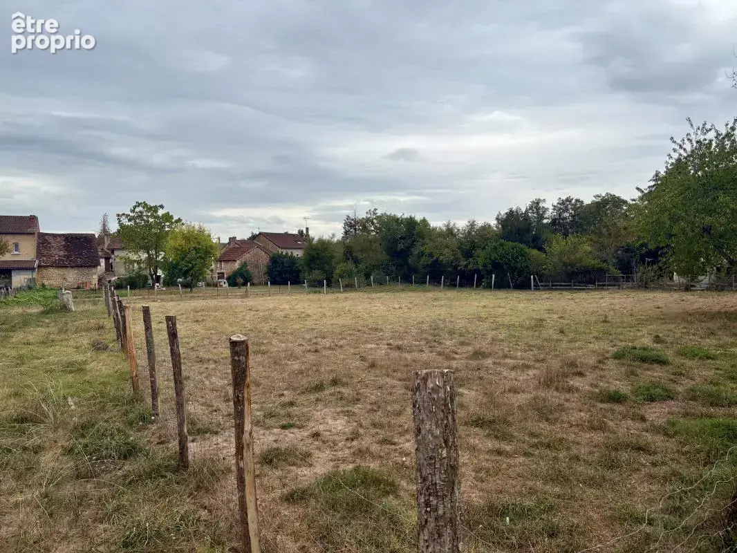 Photo Terrain à Sarliac-Sur-L'isle au prix de 38 000€