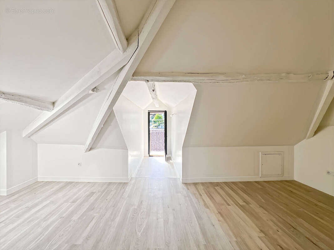 Maison à MANTES-LA-VILLE