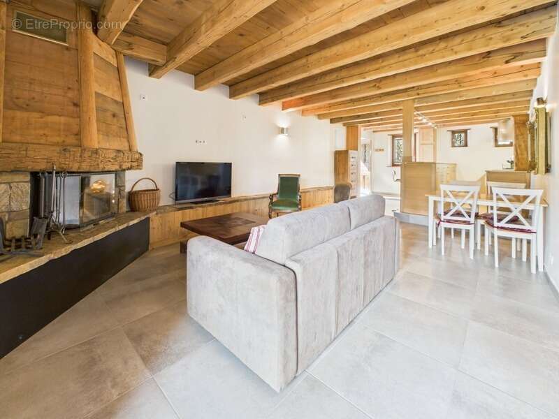 Maison à MORILLON
