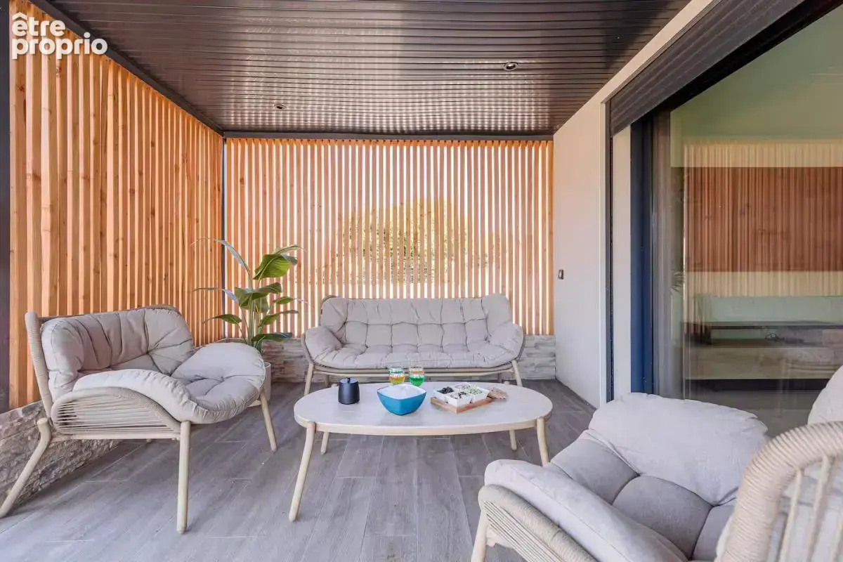 Maison - 5 Chambres - Double garage - Espace bien être - Piscine - Terrasse - Pergola - photo 6