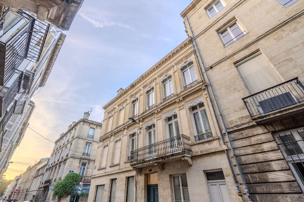 Appartement à BORDEAUX