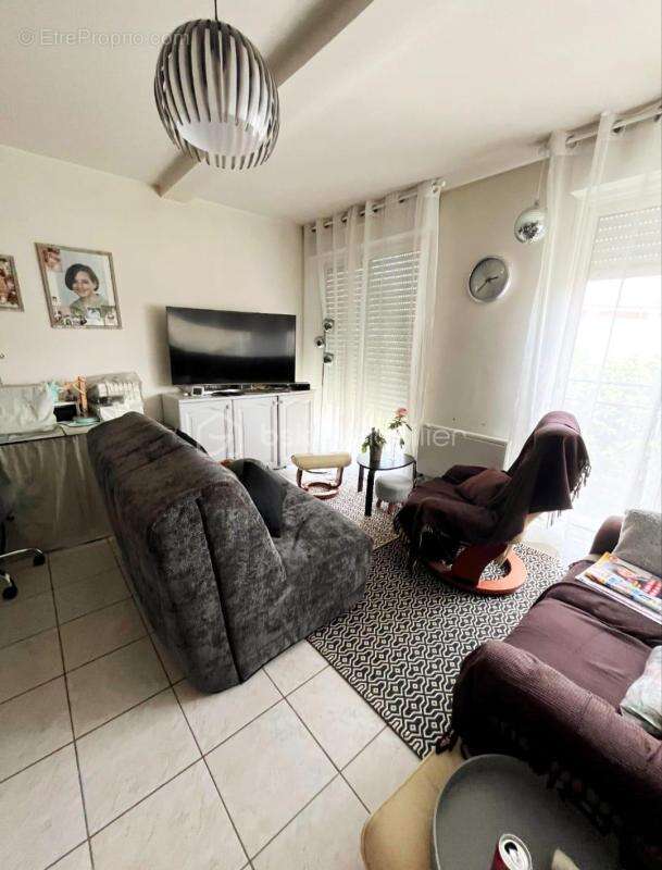 Appartement lumineux avec balcons dans quartier calme de Montereau-Fault-Yonne - photo 3