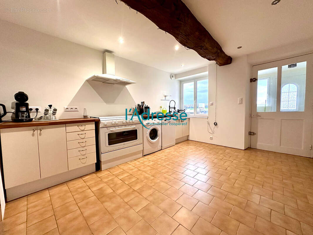 Maison à MARTIGNE-FERCHAUD