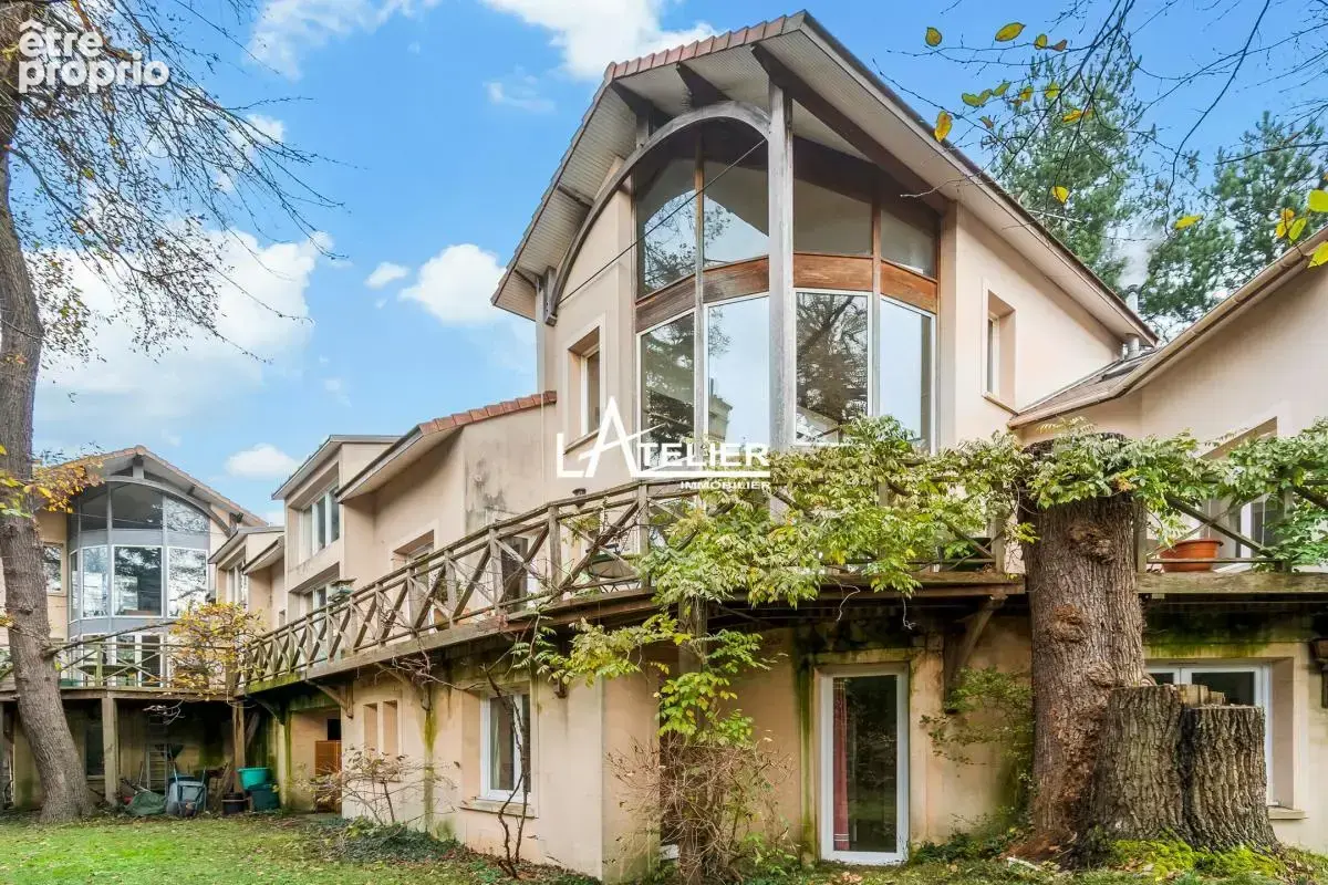 Maison 207 m² à Saint-Germain-En-Laye  - photo 7