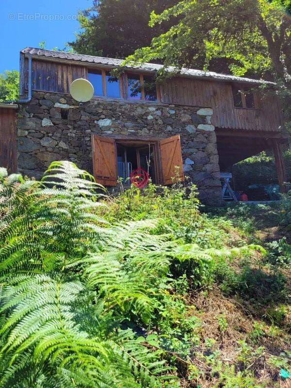 Maison à MASSAT