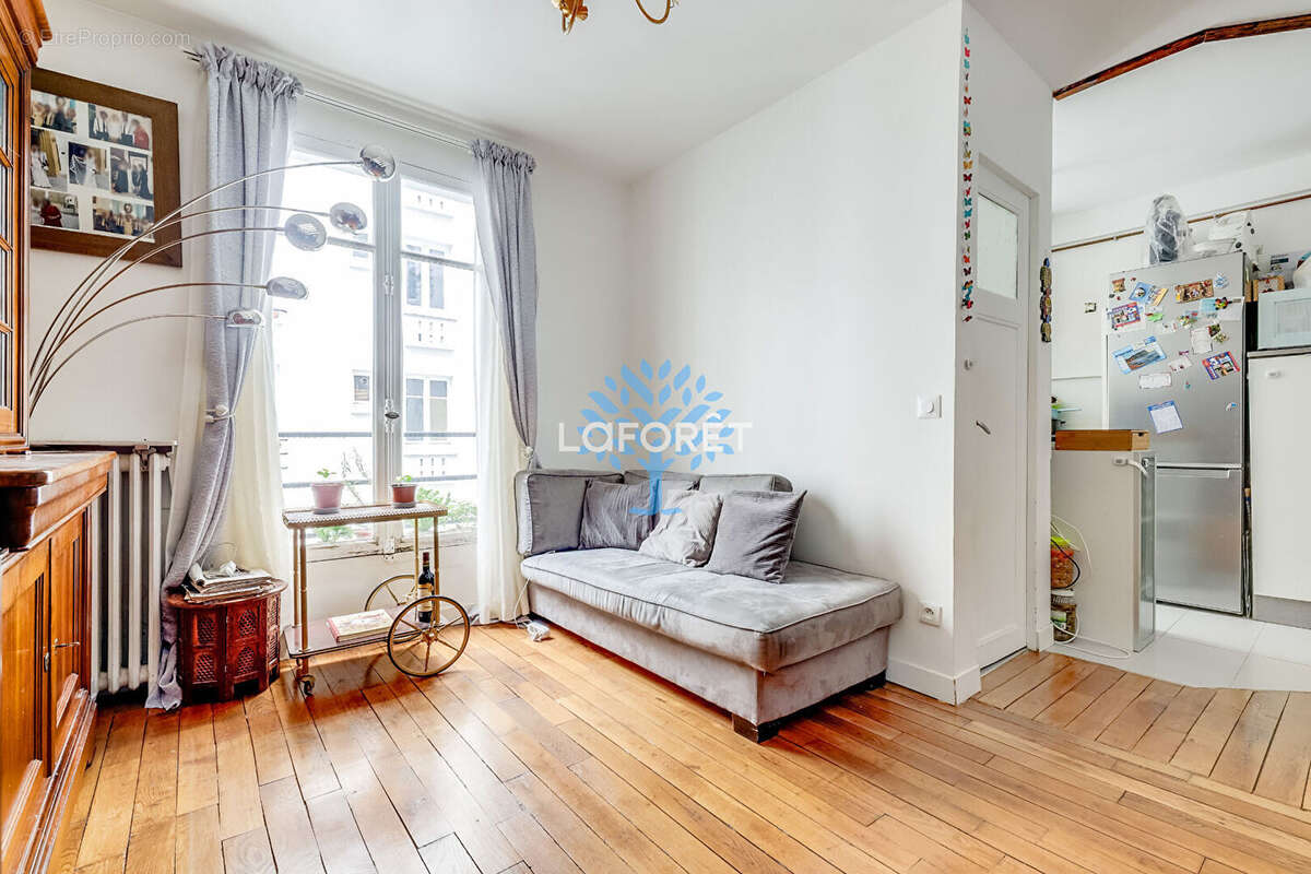 Appartement à PARIS-20E
