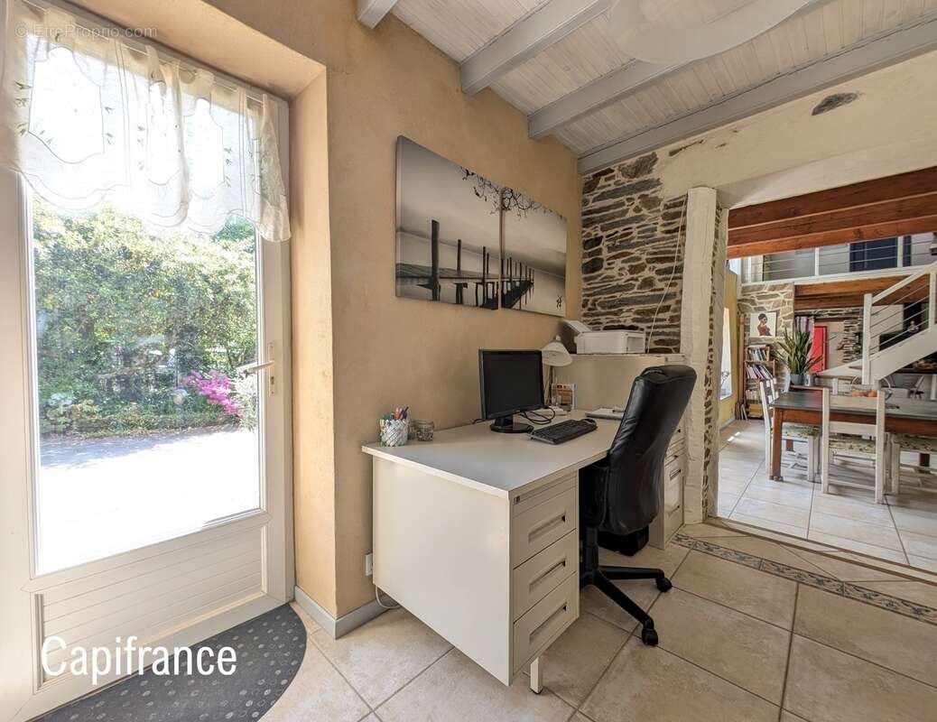 Maison en pierre – PLESSE – 165 m² – Terrain 9 000 m² – Proximité N137 - photo 26