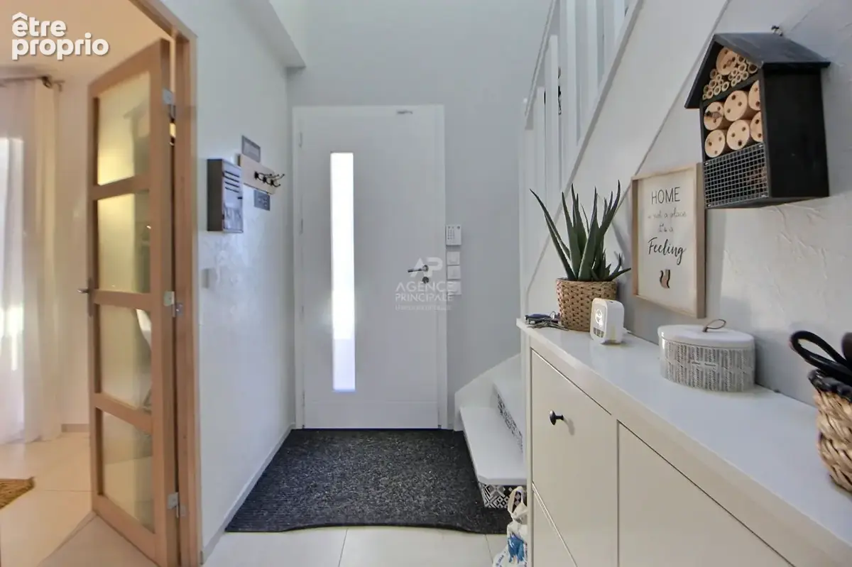 Maison Chapet 131 m2 AU CALME - photo 4