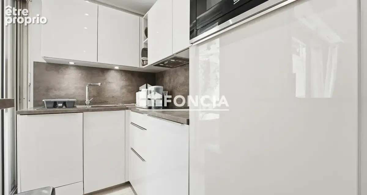 Prox carlton croisette studio 27m2 renové meublé+balcon+cave au calme - photo 9