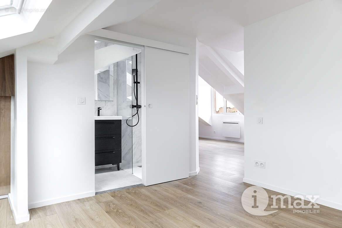Appartement à ASNIERES-SUR-SEINE