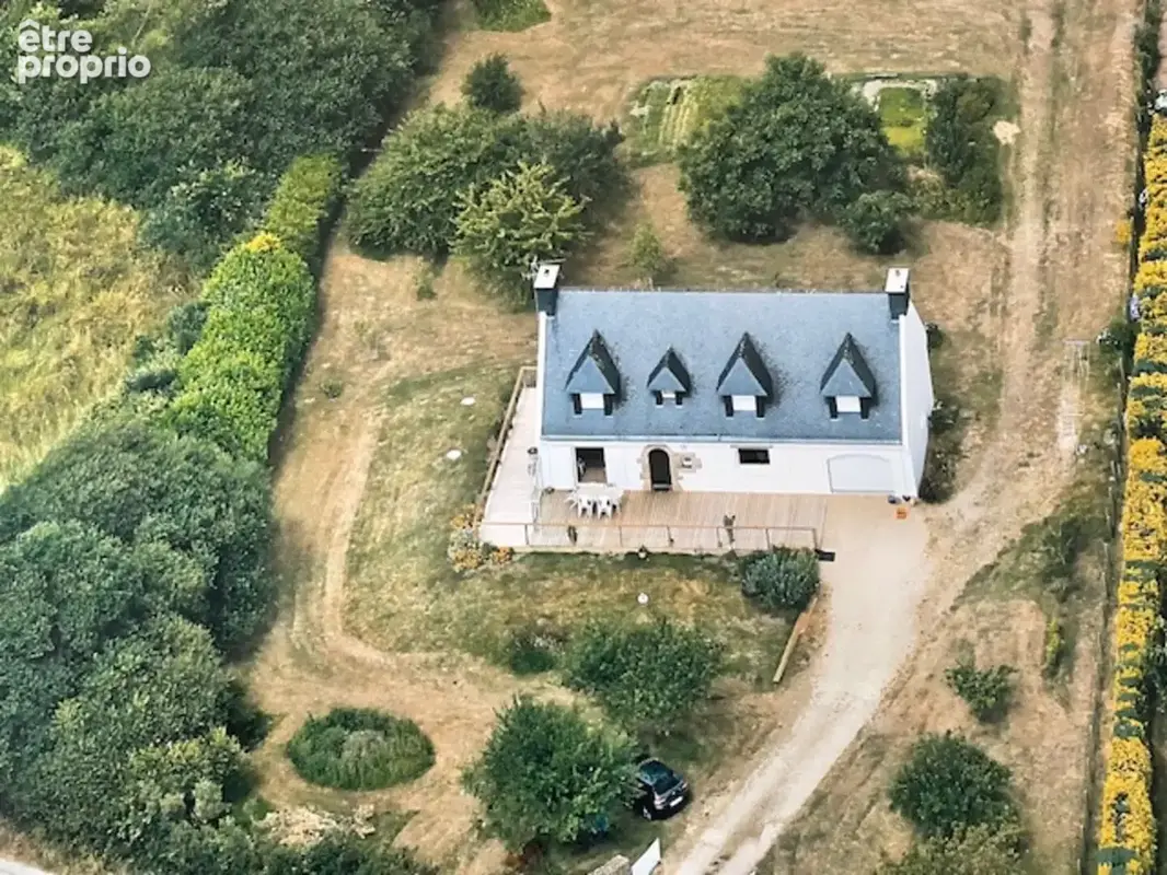 Maison  6 pièce(s) - photo 2