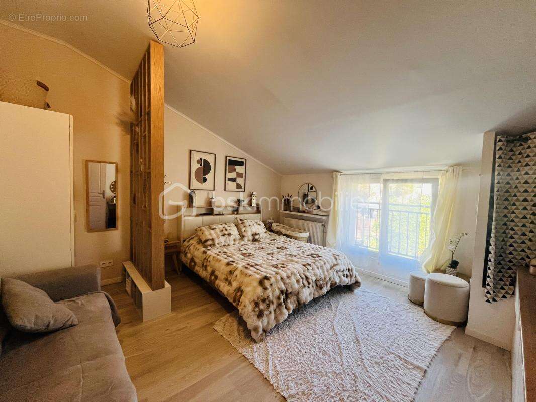 Maison à CLICHY-SOUS-BOIS