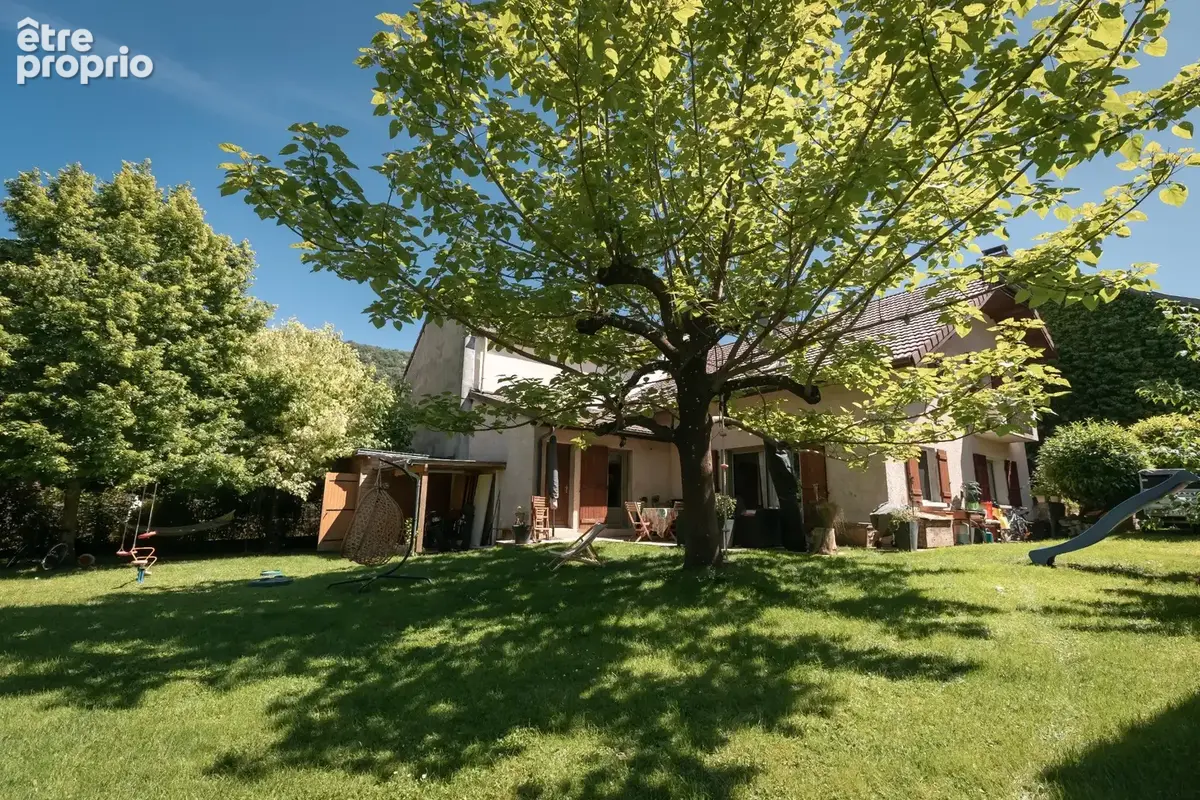 Maison à BOURDEAU