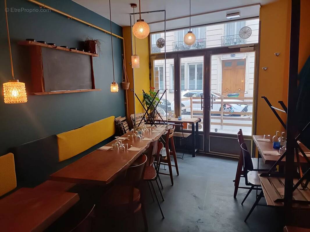 Commerce à PARIS-17E