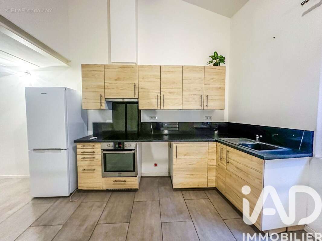Photo 2 - Appartement à SOLLIES-PONT
