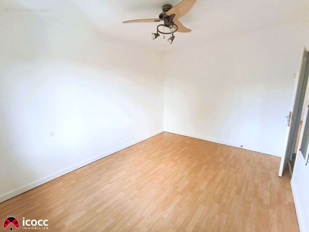 Maison 85 m² à Saint-Etienne-De-Brillouet  - photo 5